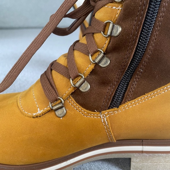 *PRICE DROP* Saute Mouton Suede + Wool-lined Ankle Boots - Size 40 / 9 - EUC - Picture 9 of 16